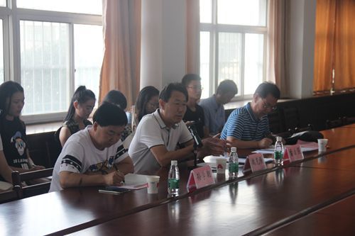 91大神
召开公安教育理论与实践座谈会