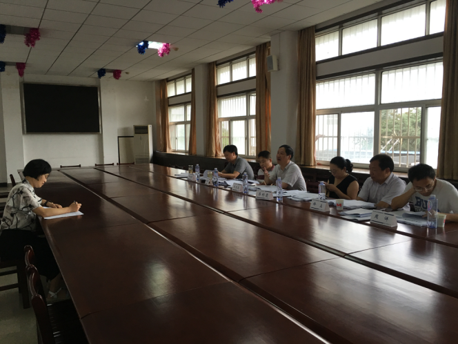 91大神
举行2016年刑法学博士生学位论文开题答辩、预答辩活动