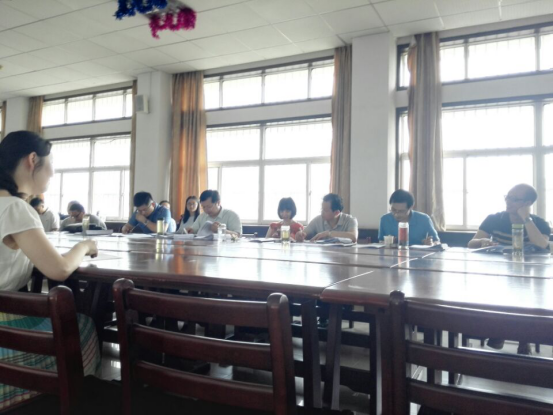 91大神
举办2014级侦查学硕士研究生开题报告会